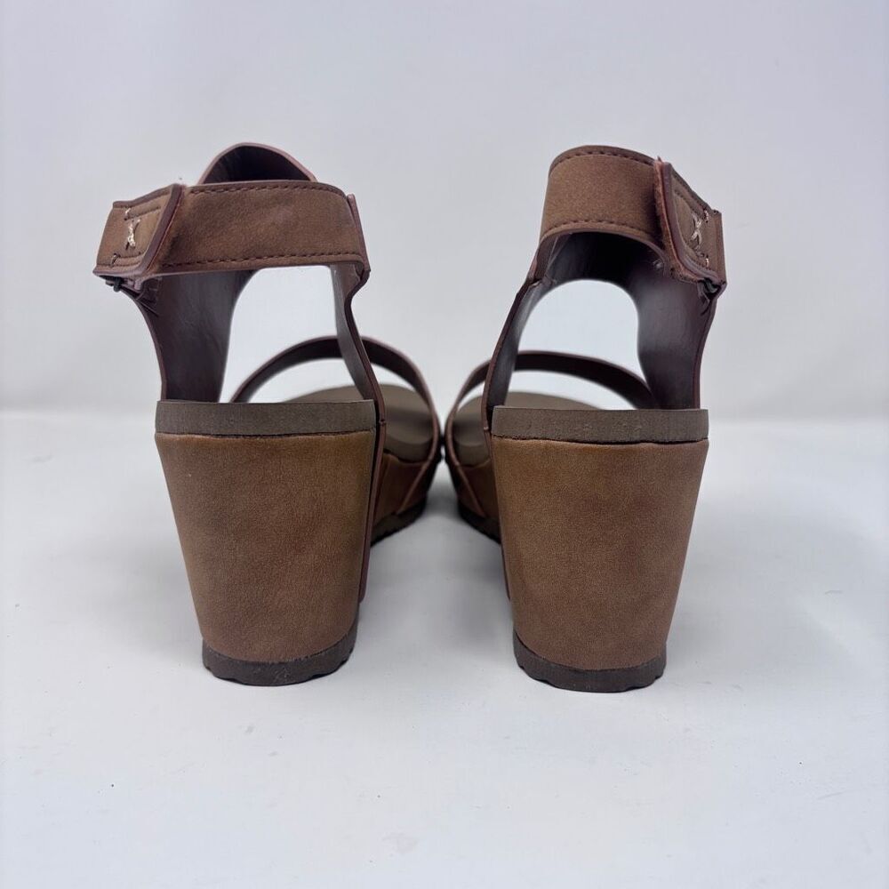 Bamboo Beehive-17 Wedge Sandals, Size 11, New with Box - Picture 3 of 7